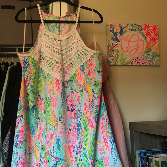 Lilly Pulitzer Dresses & Skirts - Lilly Pulitzer Pearl Shift in Catch the Wave